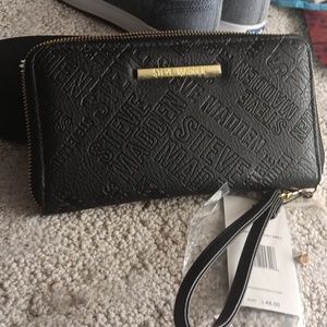 Black leather Steve Madden wallet new with tags